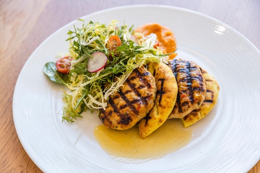 دجاج يوناني مفروم مشوي