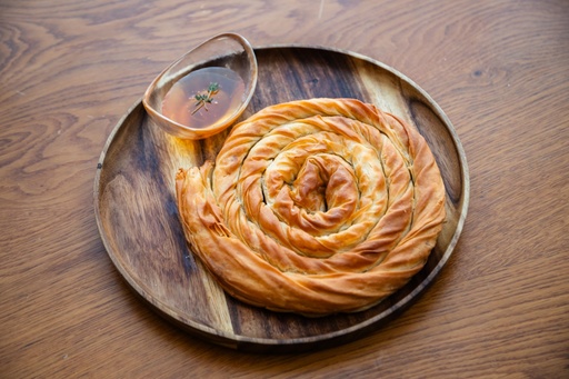 فطيرة ملتوية بالسبانخ 500 غرام